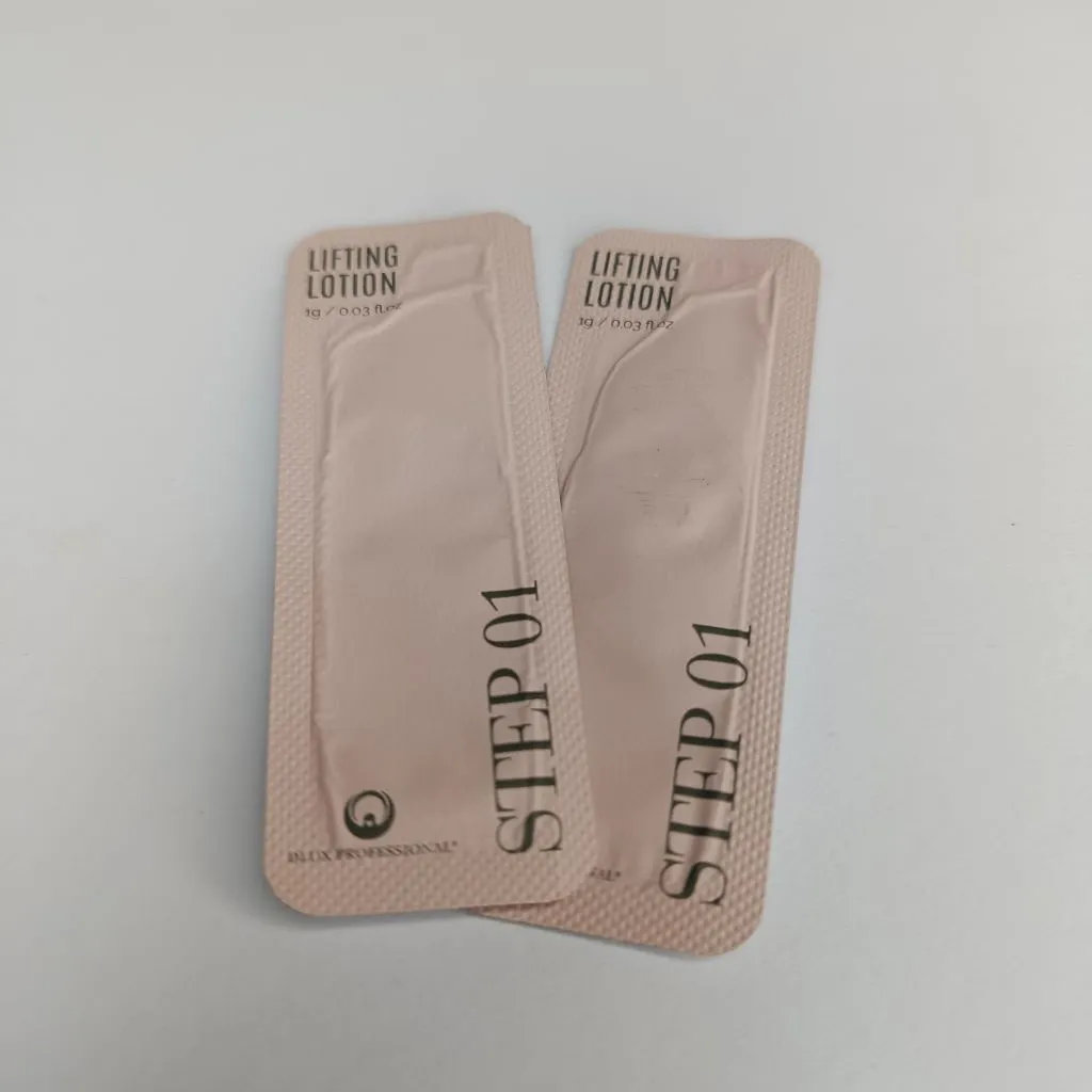 ساشه ابرو و مژه 1 دلوکس کاشت و اکستنشن مژه